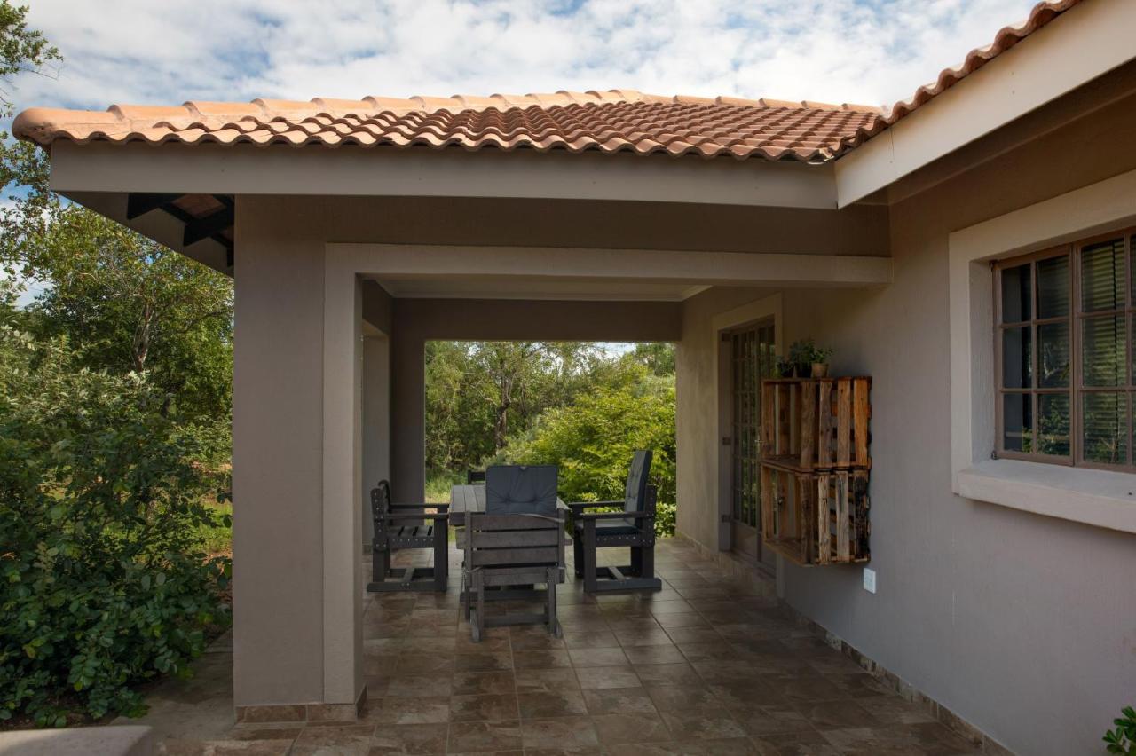 Impala Lily Villa Marloth Park Dış mekan fotoğraf